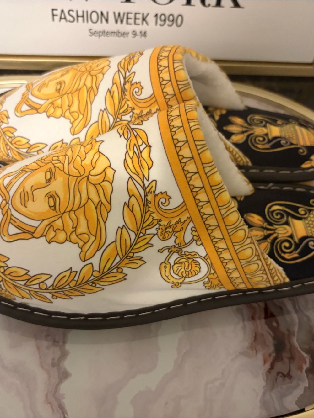 Luxury slippers - Picture 2 of 4